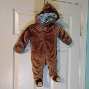 Carter moose footed snowsuit in brown fleece, Size 3 months   (J-71)